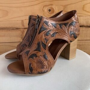 ROPER Womens 6.5 Open Toe Heeled Sandal Floral Tooled Leather Boho Cowgirl Rodeo